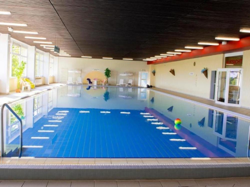 Apartment Brockenblick Mit Tollen Blick Und Schwimmbad برونلاغ المظهر الخارجي الصورة